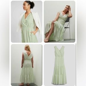 Banana Republic maxi green pastel colored dress